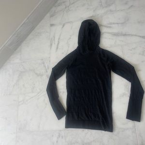 Lululemon longsleeve hoodie